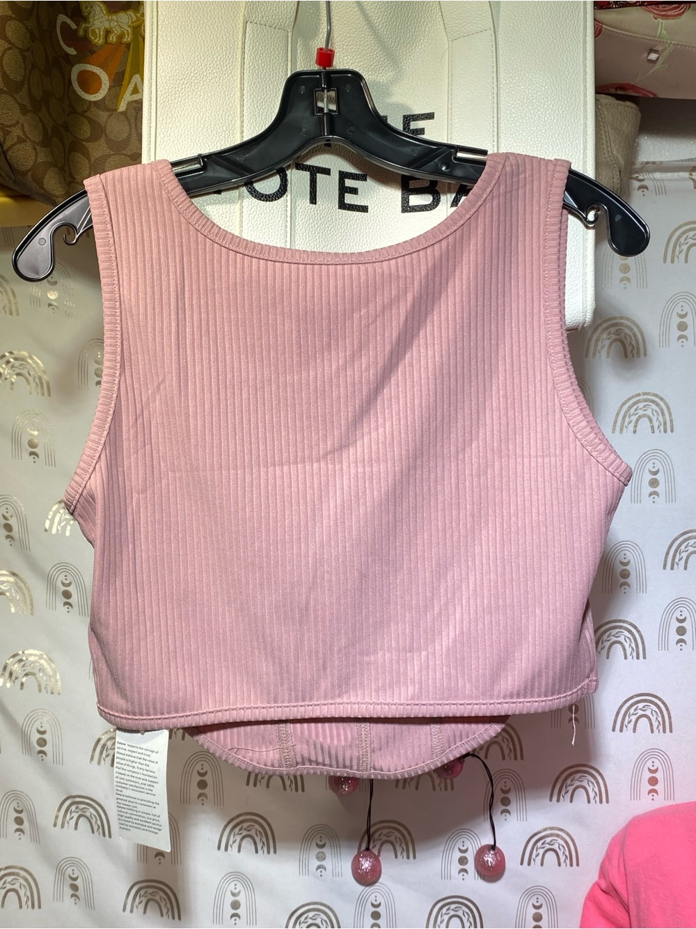 Square-Neck Ribbed Pink Crop Top - Picture 6 of 7